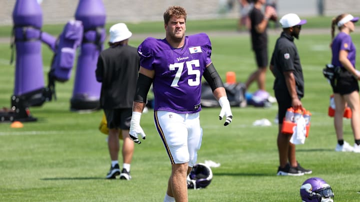 Jul 28, 2025; Eagan, MN, USA; Minnesota Vikings offensive tackle Brian O'Neill (75) takes part in drills during the teams training camp at the Minnesota Vikings Training Facility. Mandatory Credit: Matt Krohn-Imagn Images Jul 28, 2025; Eagan, MN, USA; Minnesota Vikings offensive tackle Brian O'Neill (75) takes part in drills during the teams training camp at the Minnesota Vikings Training Facility. Mandatory Credit: Matt Krohn-Imagn Images