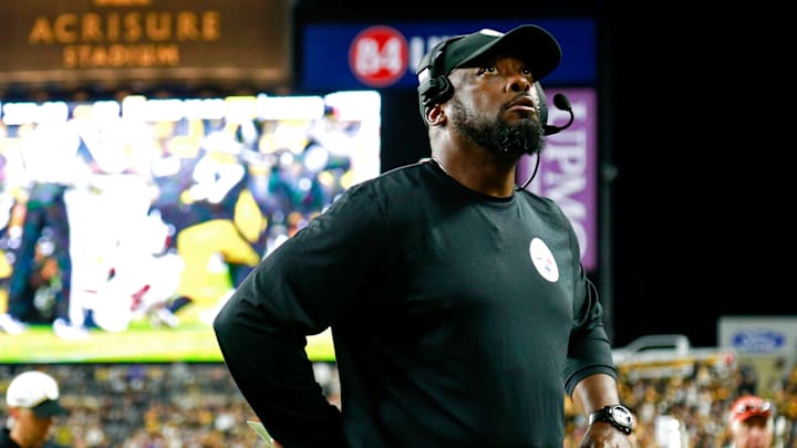 Cleveland Browns v Pittsburgh Steelers