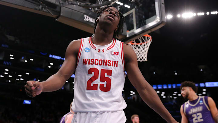 Mar 22, 2024; Brooklyn, NY, USA; Wisconsin Badgers guard John Blackwell (25) reacts against the James Madison Dukes in the first round of the 2024 NCAA Tournament at the Barclays Center. Mandatory Credit: Brad Penner-Imagn Images Mar 22, 2024; Brooklyn, NY, USA; Wisconsin Badgers guard John Blackwell (25) reacts against the James Madison Dukes in the first round of the 2024 NCAA Tournament at the Barclays Center. Mandatory Credit: Brad Penner-Imagn Images