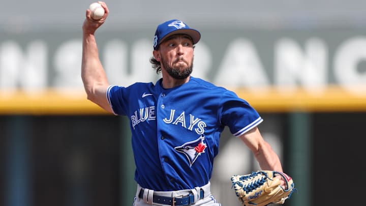 Toronto Blue Jays pitcher Casey Lawrence (62) throws a pitch against the Atlanta Braves in the fifth inning during spring training at CoolToday Park. Mandatory Credit in 2023.