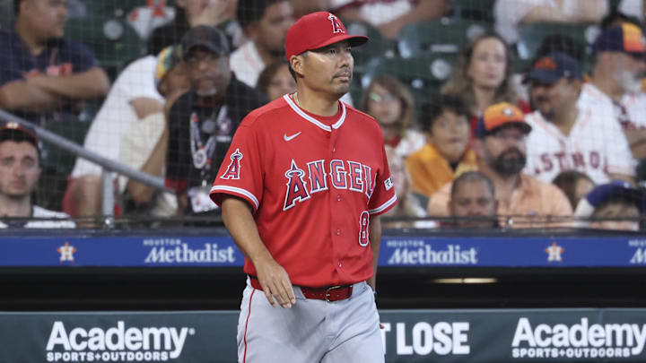 Mar 29, 2026; Houston, Texas, USA; Los Angeles Angels manager Kurt Suzuki (8) walks to the mound for a pitching change in the fifth inning against the Houston Astros at Daikin Park. Mandatory Credit: Troy Taormina-Imagn Images Mar 29, 2026; Houston, Texas, USA; Los Angeles Angels manager Kurt Suzuki (8) walks to the mound for a pitching change in the fifth inning against the Houston Astros at Daikin Park. Mandatory Credit: Troy Taormina-Imagn Images