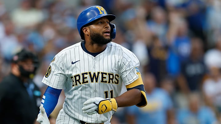Miami Marlins v Milwaukee Brewers