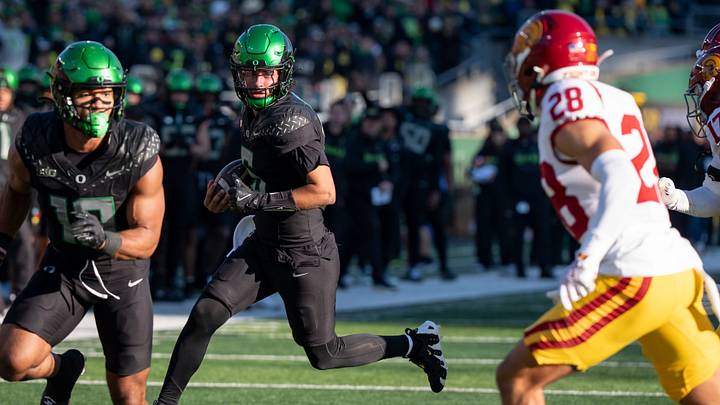 Dante Moore and Oregon face off against undefeated USC in one of Week 4’s most important games. Dante Moore and Oregon face off against undefeated USC in one of Week 4’s most important games.