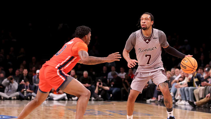 Sharp-shooting guard and Syracuse native Charles Pride has joined Boeheim's Army for a $1 million TBT run this summer.