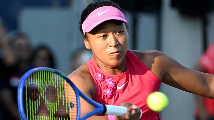 Naomi Osaka is favored against Elise Mertens in the third round at Wimbledon.
