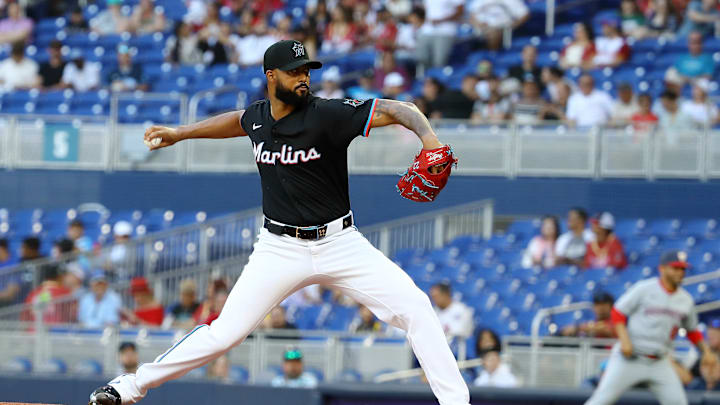 Sandy Alcantara Sandy Alcantara