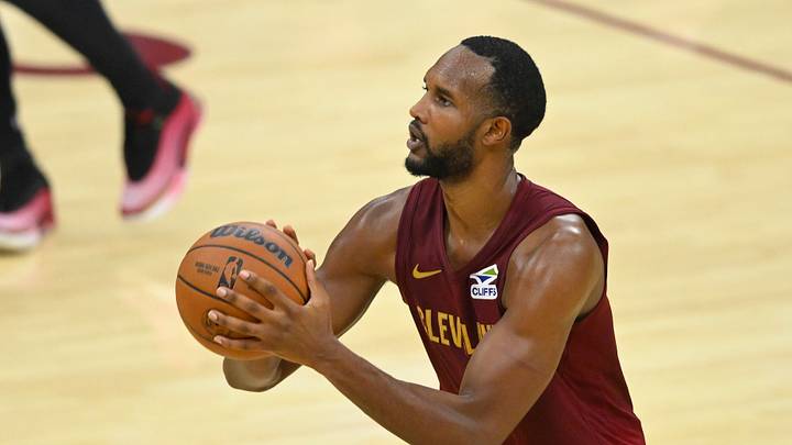 Oct 28, 2026; Cleveland, Ohio, USA; Cleveland Cavaliers forward Evan Mobley (4) shoots a three-point basket in the fourth quarter against the Washington Wizards at Rocket Arena. Mandatory Credit: David Richard-Imagn Images Oct 28, 2026; Cleveland, Ohio, USA; Cleveland Cavaliers forward Evan Mobley (4) shoots a three-point basket in the fourth quarter against the Washington Wizards at Rocket Arena. Mandatory Credit: David Richard-Imagn Images