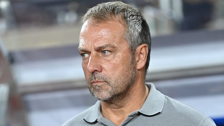 Hansi Flick ne rigole pas avec les bonnes manières.