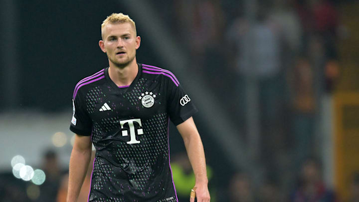 Matthijs de Ligt wird dem FCB lange fehlen