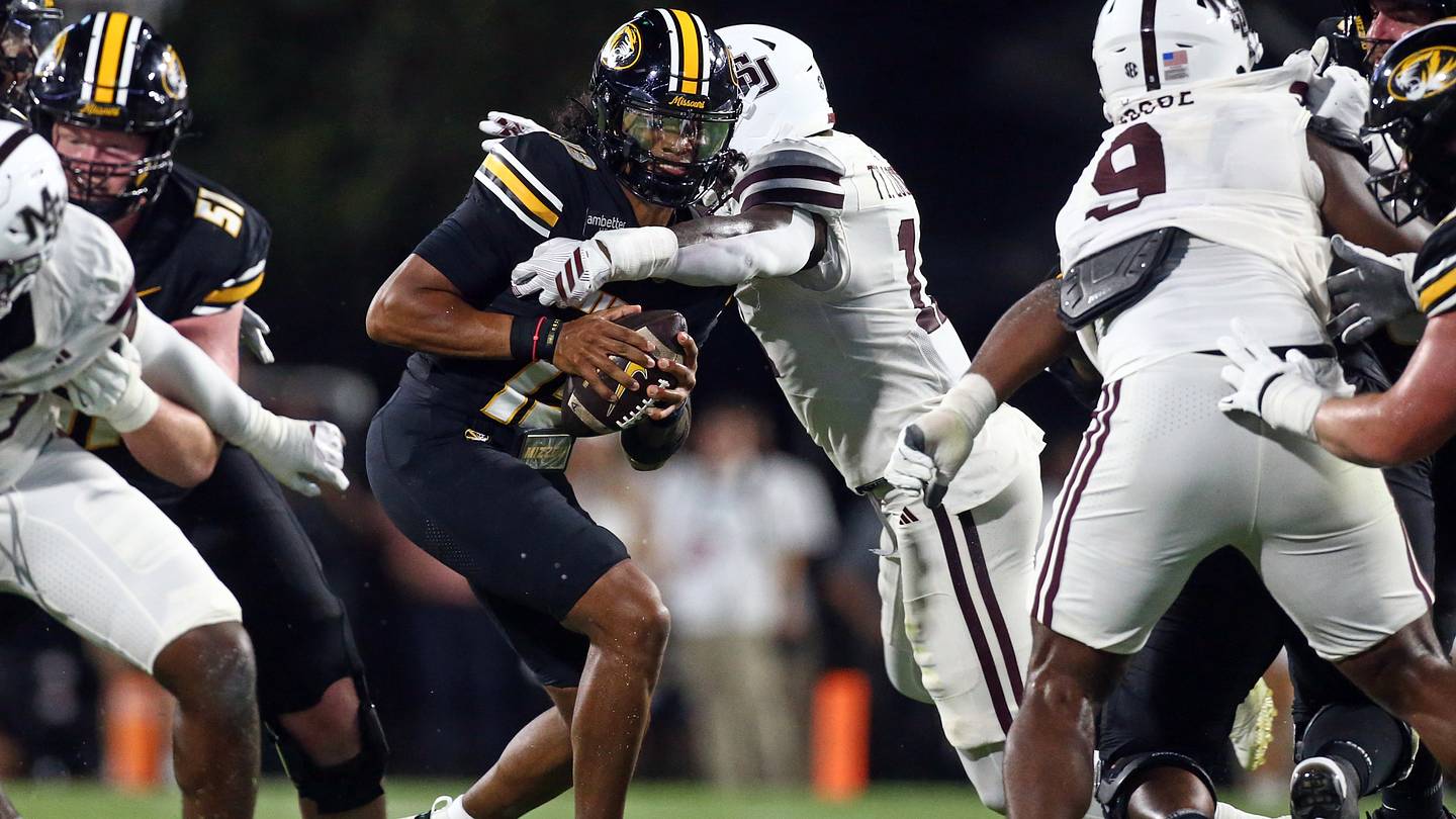 Mizzou football falls to Mississippi State in ranked matchup