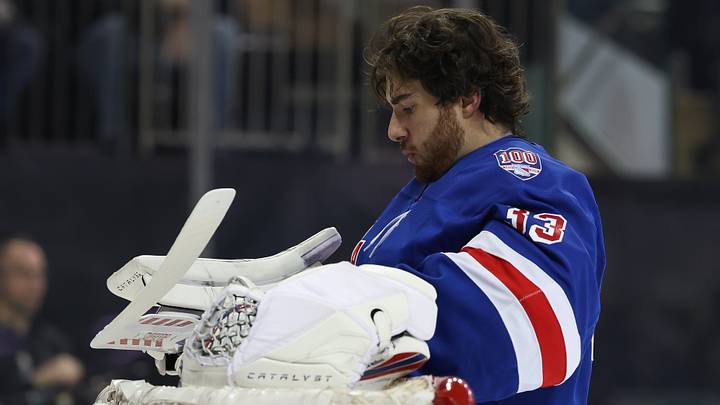 Chicago Blackhawks v New York Rangers