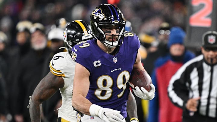Jan 11, 2025; Baltimore, Maryland, USA; Baltimore Ravens tight end Mark Andrews (89) against Pittsburgh Steelers linebacker Patrick Queen (6) in the second quarter in an AFC wild card game at M&T Bank Stadium. Mandatory Credit: Tommy Gilligan-Imagn Images
