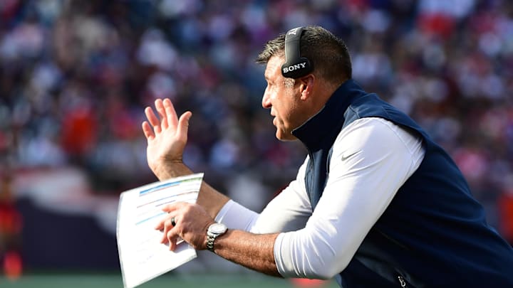 Oct 26, 2025; Foxborough, Massachusetts, USA;  New England Patriots head coach Mike Vrabel reacts during the fourth quarter against the Cleveland Browns at Gillette Stadium. Mandatory Credit: Bob DeChiara-Imagn Images Oct 26, 2025; Foxborough, Massachusetts, USA;  New England Patriots head coach Mike Vrabel reacts during the fourth quarter against the Cleveland Browns at Gillette Stadium. Mandatory Credit: Bob DeChiara-Imagn Images
