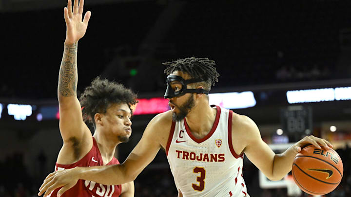 Feb 20, 2022; Los Angeles, California, USA;  Isaiah Mobley, USC Basketball
