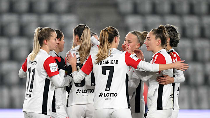 Frankfurter Jubeltraube: Die Eintracht zeigte starke Leistungen