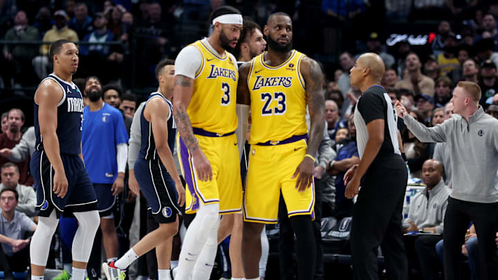 Los Angeles Lakers v Dallas Mavericks