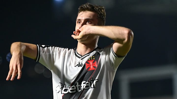 Lucas Piton é um dos jogadores mais valiosos do Vasco