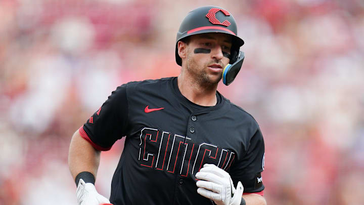 Cincinnati Reds first baseman Spencer Steer (7)