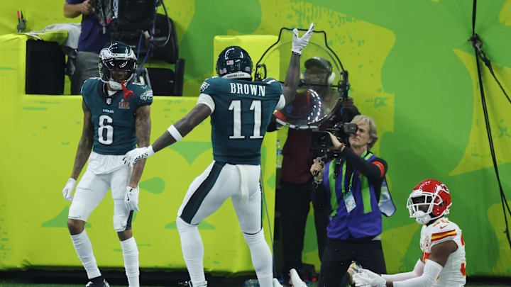 Feb 9, 2025; New Orleans, LA, USA; Philadelphia Eagles wide receiver DeVonta Smith (6) celebrates with Philadelphia Eagles wide receiver A.J. Brown (11) after scoring a touchdown against the Kansas City Chiefs in the third quarter in Super Bowl LIX at Ceasars Superdome. Mandatory Credit: Stephen Lew-Imagn Images Feb 9, 2025; New Orleans, LA, USA; Philadelphia Eagles wide receiver DeVonta Smith (6) celebrates with Philadelphia Eagles wide receiver A.J. Brown (11) after scoring a touchdown against the Kansas City Chiefs in the third quarter in Super Bowl LIX at Ceasars Superdome. Mandatory Credit: Stephen Lew-Imagn Images