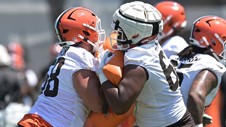 Jul 30, 2026; Berea, OH, USA; Cleveland Browns offensive tackle Austin Barber (58) blocks offensive tackle Izavion Miller (60) during training camp at CrossCountry Mortgage Campus. Mandatory Credit: Ken Blaze-Imagn Images Jul 30, 2026; Berea, OH, USA; Cleveland Browns offensive tackle Austin Barber (58) blocks offensive tackle Izavion Miller (60) during training camp at CrossCountry Mortgage Campus. Mandatory Credit: Ken Blaze-Imagn Images