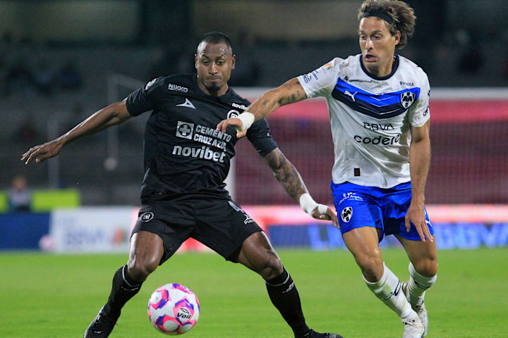 วิลเลอร์ ดิตตา, เซร์คิโอ คานาเลส