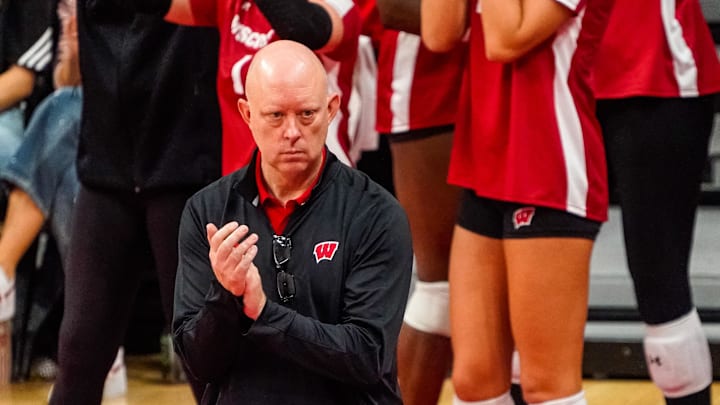 Oct 21, 2023; Lincoln, NE, USA; Wisconsin Badgers head coach Kelly Sheffield during the second set against the Nebraska Cornhuskers. Mandatory Credit: Dylan Widger-Imagn Images