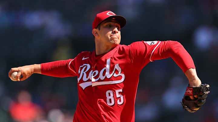 Cincinnati Reds pitcher Luis Cessa