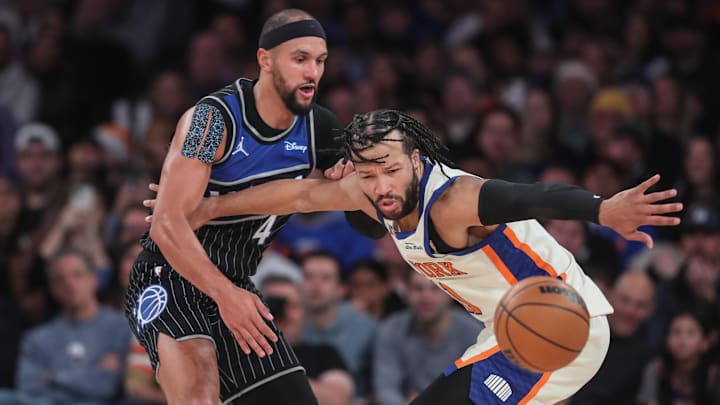 Dec 7, 2025; New York, New York, USA; Orlando Magic guard Jalen Suggs (4) knocks the ball away from New York Knicks guard Jalen Brunson (11) in the fourth quarter at Madison Square Garden. Mandatory Credit: Wendell Cruz-Imagn Images Dec 7, 2025; New York, New York, USA; Orlando Magic guard Jalen Suggs (4) knocks the ball away from New York Knicks guard Jalen Brunson (11) in the fourth quarter at Madison Square Garden. Mandatory Credit: Wendell Cruz-Imagn Images