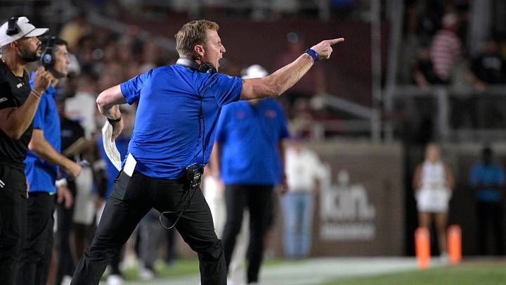 SMU coach Rhett Lashlee 