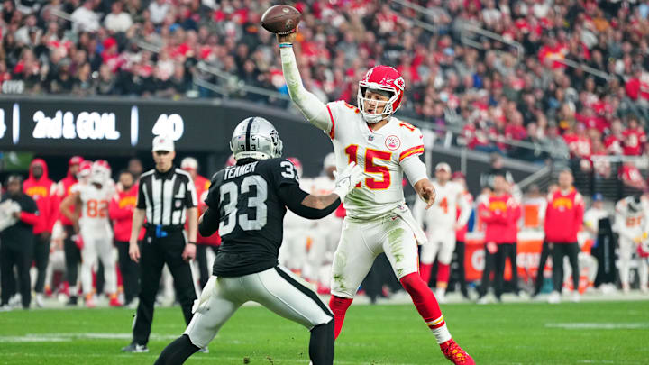 Kansas City Chiefs v Las Vegas Raiders
