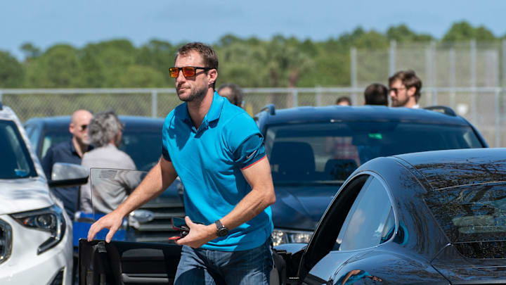 New York Mets' Max Scherzer arrives for MLB contract negotiations at Roger Dean Stadium in Jupiter,