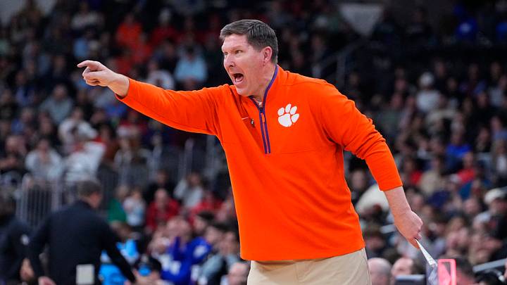 Brad Brownell, Clemson Tigers