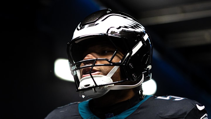 Philadelphia Eagles guard Tyler Steen (56) Philadelphia Eagles guard Tyler Steen (56)