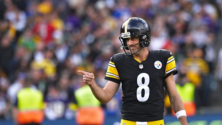 Pittsburgh Steelers QB Aaron Rodgers