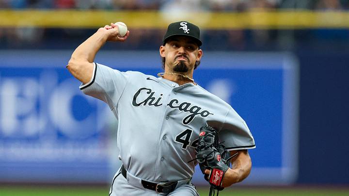 St. Petersburg, Florida, USA; Chicago White Sox starting pitcher Jordan Hicks (44) throws a pitch against the Tampa Bay Rays in the first inning at Tropicana Field. Mandatory Credit: Nathan Ray Seebeck-Imagn Images