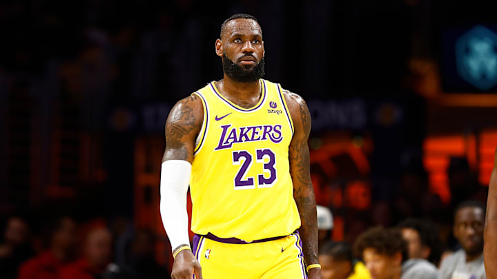 James se perdió el último encuentro de los Lakers