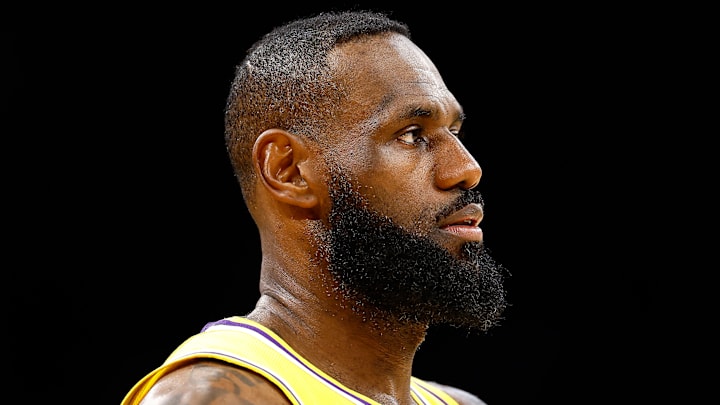 Oklahoma City Thunder v Los Angeles Lakers