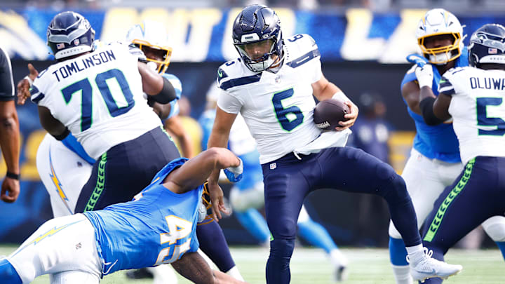 Seattle Seahawks vs Los Angeles Chargers