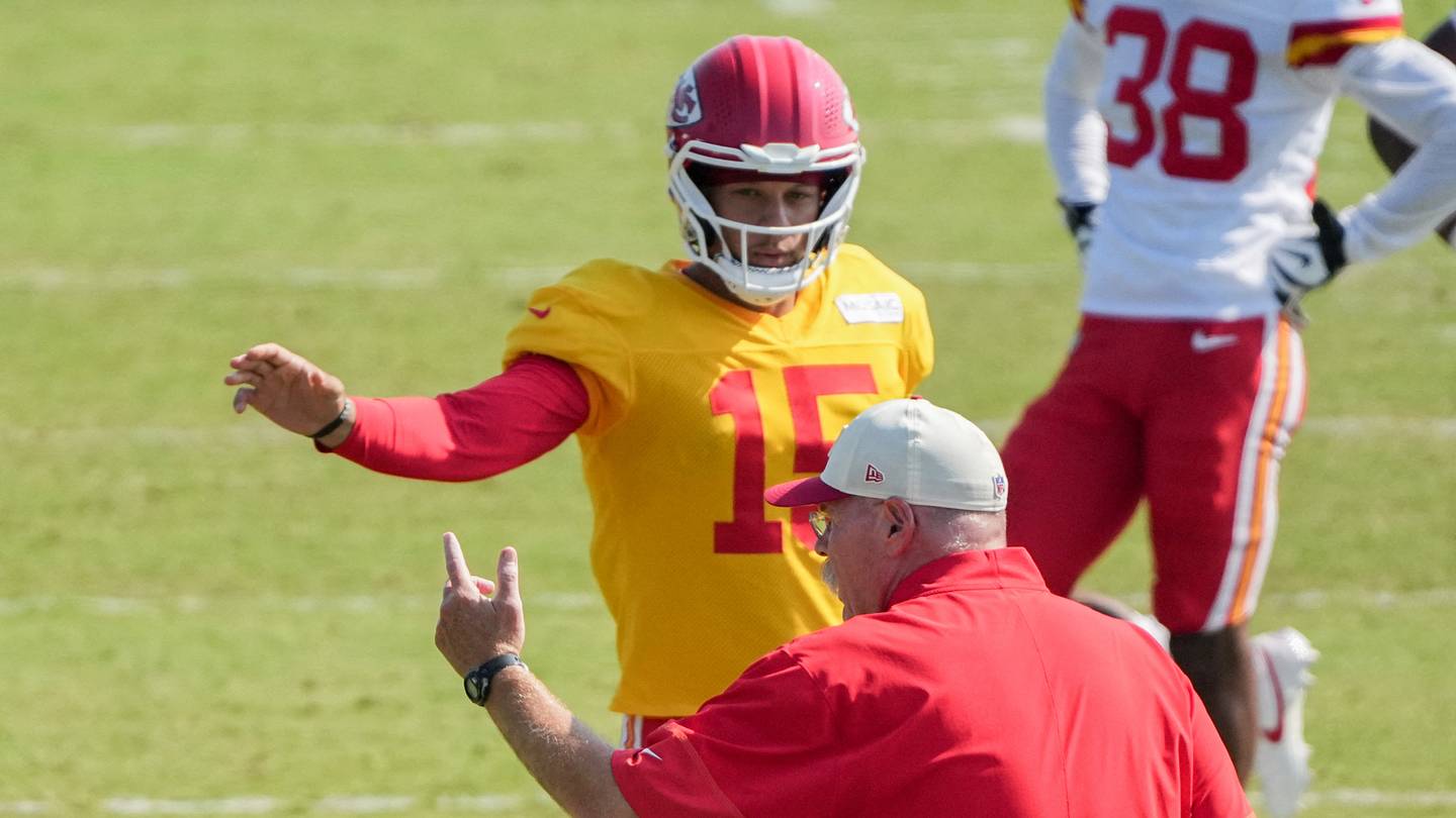 Chiefs training camp answered big questions and raised new ones in these 7 takeaways