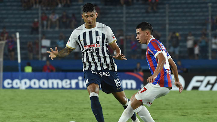 FBL-LIBERTADORES-CERROPORTEÑO-ALIANZA