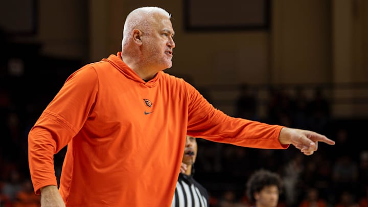 Oregon State head coach Wayne Tinkle leads his team against San Diego during an NCAA basketball game at Gill Coliseum on Saturday, Jan. 4, 2025, in Corvallis, Ore. Oregon State head coach Wayne Tinkle leads his team against San Diego during an NCAA basketball game at Gill Coliseum on Saturday, Jan. 4, 2025, in Corvallis, Ore.
