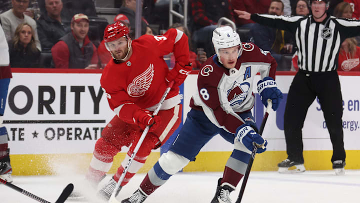 Colorado Avalanche v Detroit Red Wings