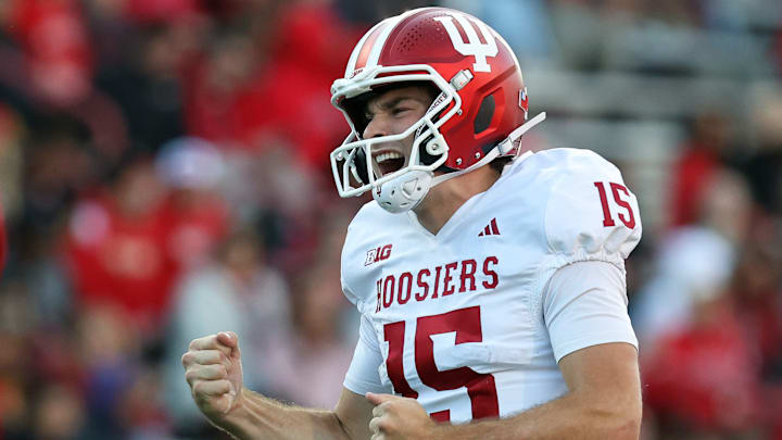 Fernando Mendoza, Indiana Hoosiers Fernando Mendoza, Indiana Hoosiers