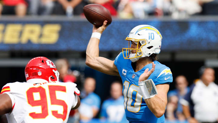 Kansas City Chiefs v Los Angeles Chargers