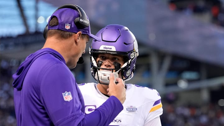 Minnesota Vikings v Chicago Bears