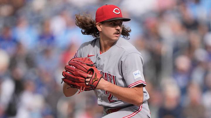 Sep 26, 2026; Toronto, Ontario, CAN;  Cincinnati Reds starting pitcher Rhett Lowder (25) pitches to the Toronto Blue Jays during the second inning at Rogers Centre.  Mandatory Credit: John E. Sokolowski-Imagn Images