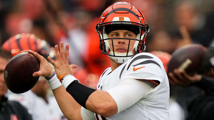 Cincinnati Bengals quarterback Joe Burrow (9) throws during warm ups before the first quarter of an