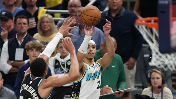 Milwaukee Bucks v Indiana Pacers - Game Two