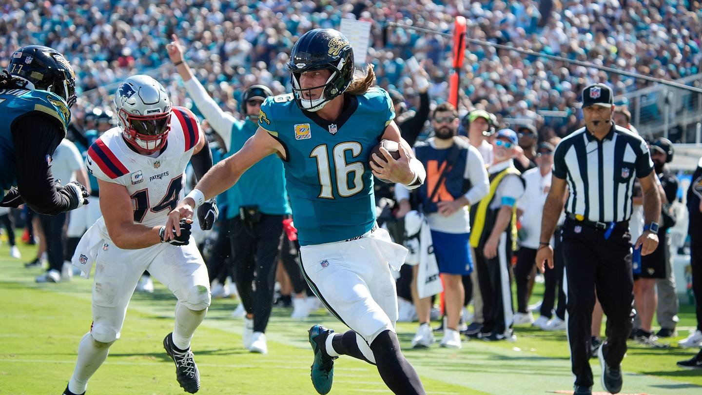 Trevor Lawrence, Drake Maye, and 2 Other Must-Start Fantasy Football Quarterbacks in Week 4