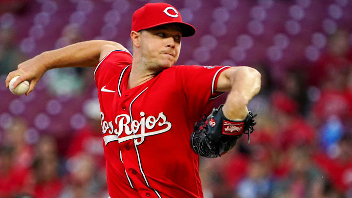 Cincinnati Reds starting pitcher Sonny Gray (54) delivers in the first inning of a baseball game